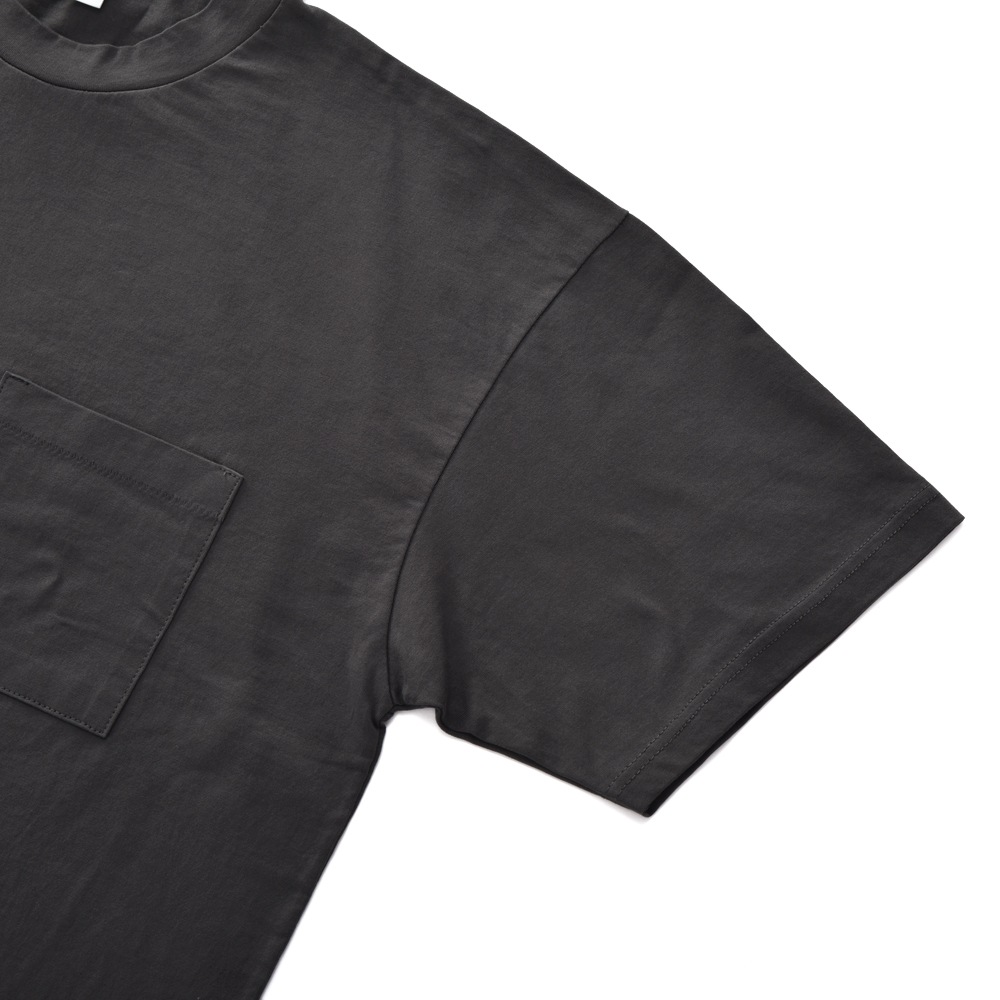 GICIPI ジチピ 2206P GRANCHIO コットン ポケット クルーネック ショートスリーブTシャツ GRAYISH BROWN