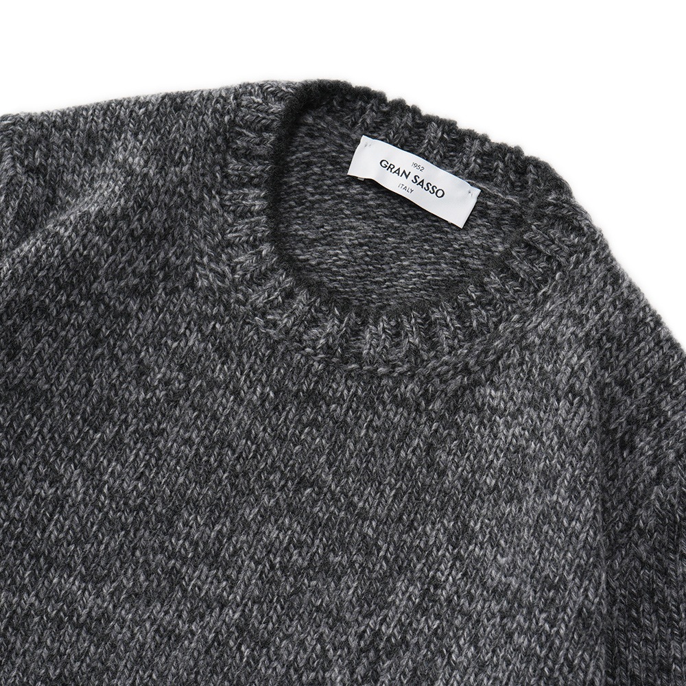GRANSASSO グランサッソ スーパージーロンラムズウール ニット クルーネック ロングスリーブ 10158/25701 CHARCOAL
