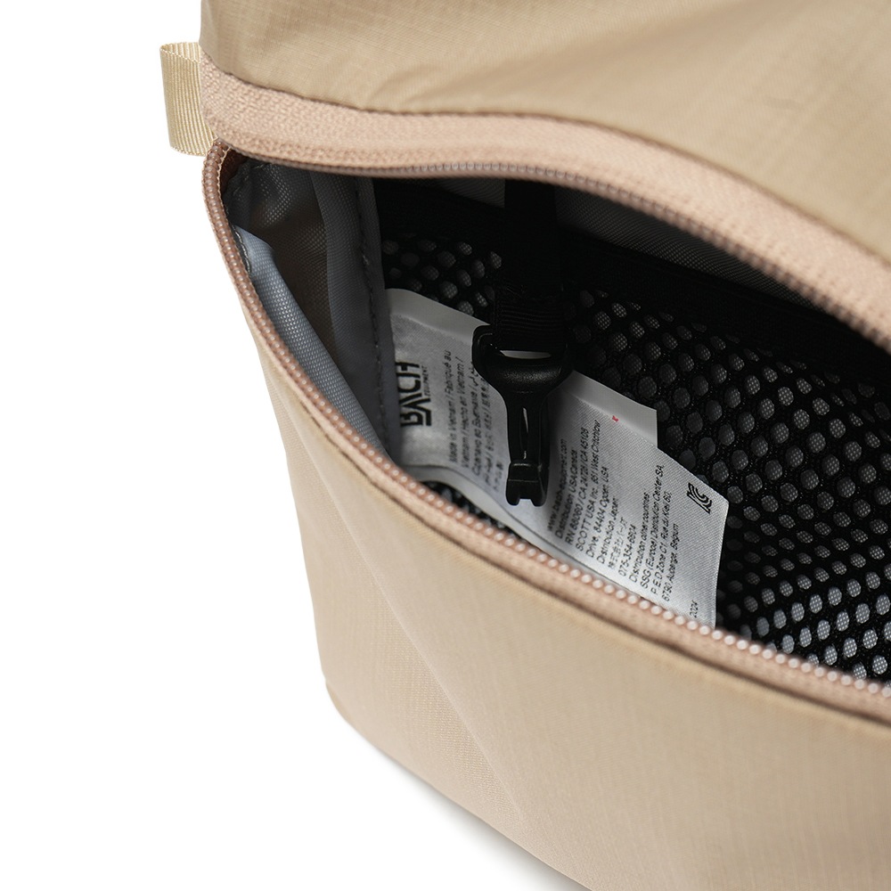 BACH バッハ CHEST POCKET CODURA リップストップナイロン 2way ショルダーバッグ SAND BEIGE