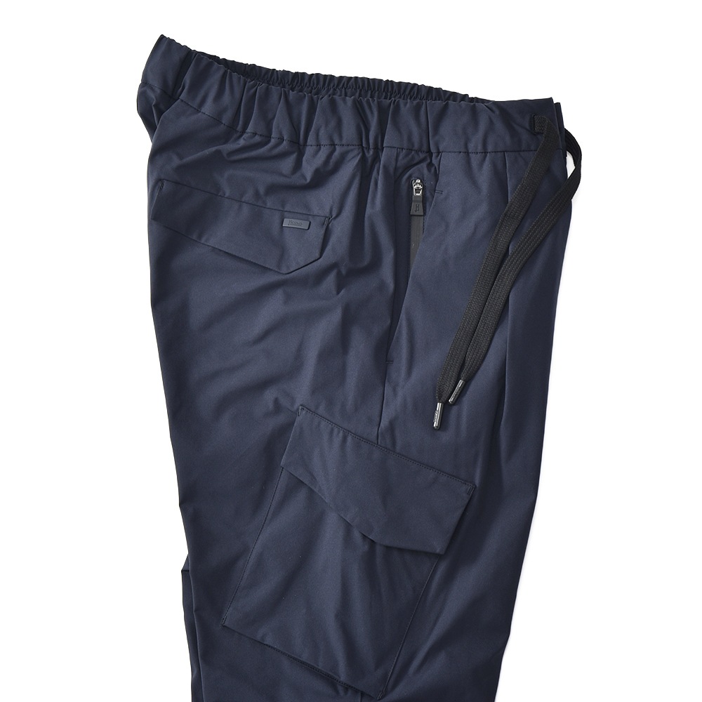 HERNO Laminar ヘルノ ラミナー ナチュラルストレッチ カーゴパンツ