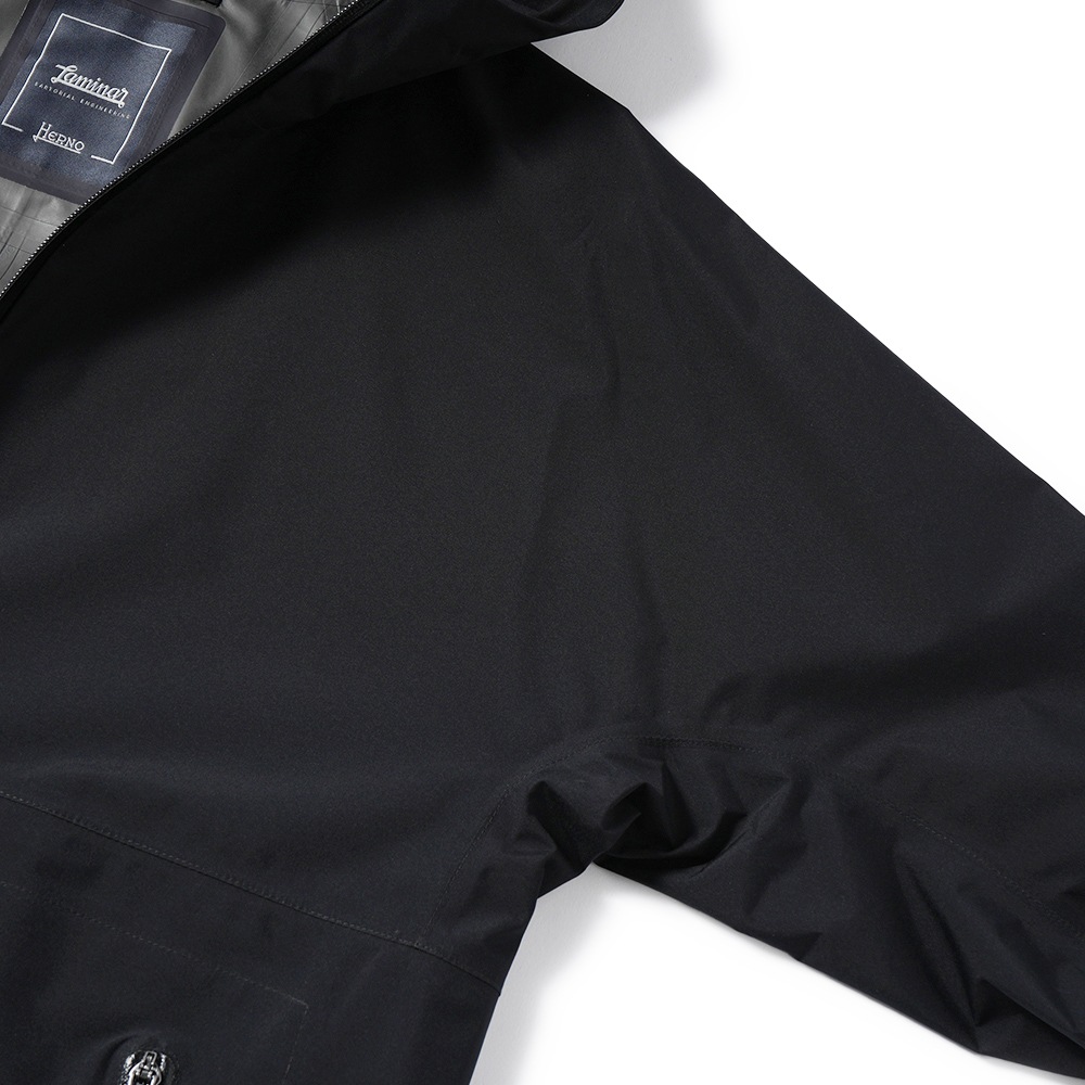 HERNO Laminar ヘルノ ラミナー ゴアテックス パックライト フーデッドコート PA00034UL/11101 BLACK