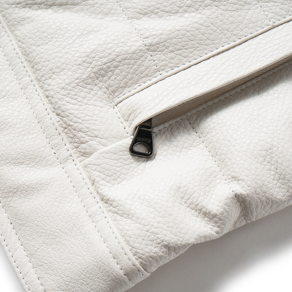 EMMETI エンメティ JURI DOWN VEST SP CALF ユリ ダウンベスト スペシャルカーフ OFF WHITE
