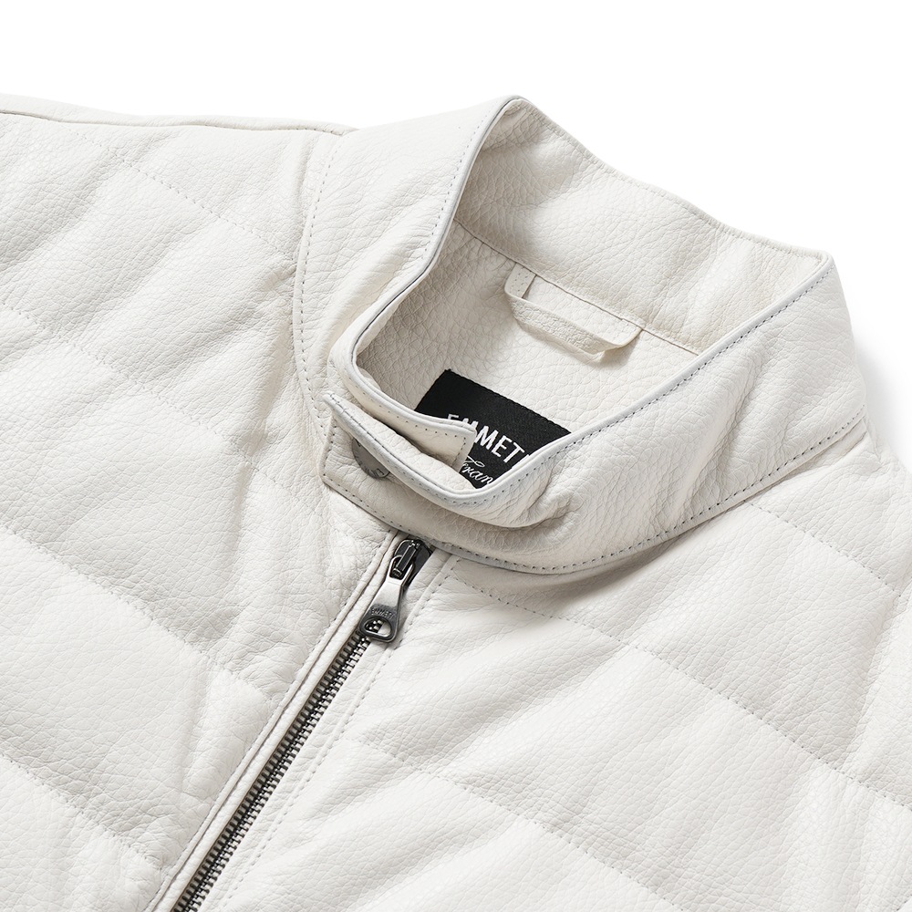 EMMETI エンメティ JURI DOWN VEST SP CALF ユリ ダウンベスト スペシャルカーフ OFF WHITE