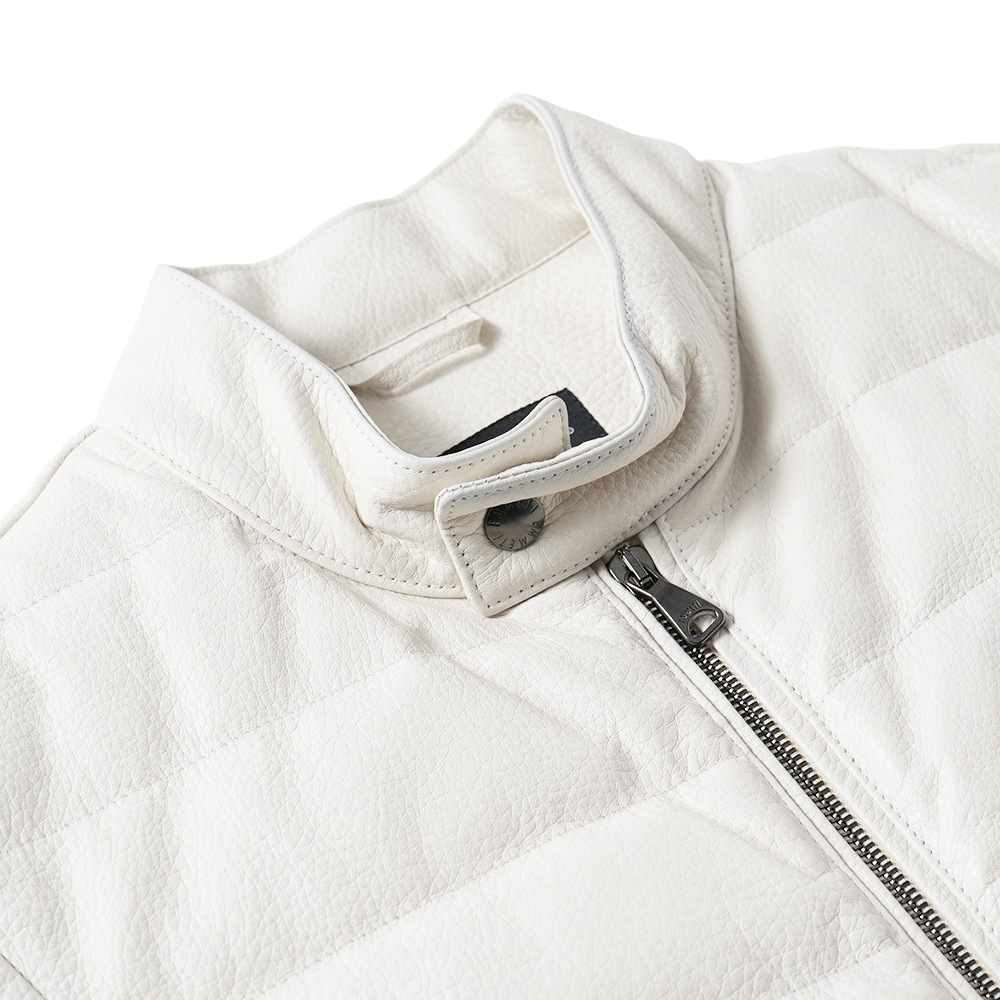 EMMETI エンメティ JURI DOWN VEST SP CALF ユリ ダウンベスト スペシャルカーフ OFF WHITE