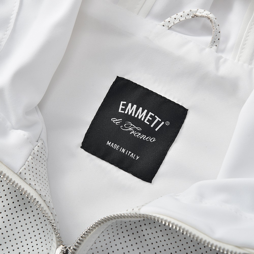 EMMETI エンメティ パンチングレザーフードジャケット ホワイト 48 EMMETI（エンメティ）｜EMMETI（エンメティ）JURI ユリ SP LAMB SKIN