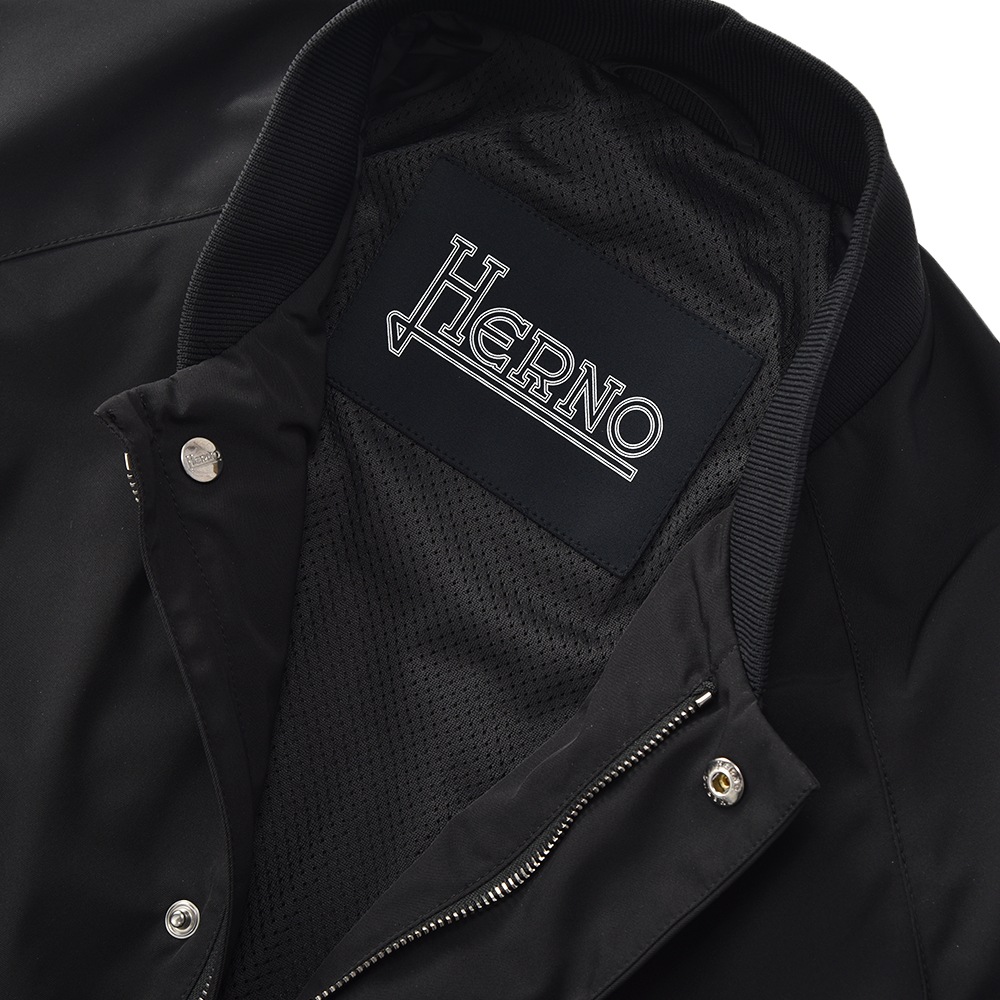 HERNO ヘルノ 高密度ポリエステル MA-1型ブルゾン GI000331U/12491 BLACK