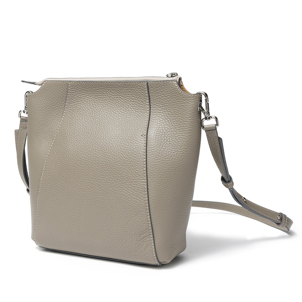 Daniel&Bob ダニエル&ボブ TOT SHOULDER ALCE accopiato トトショルダー アルチェ アコピアート TAUPE