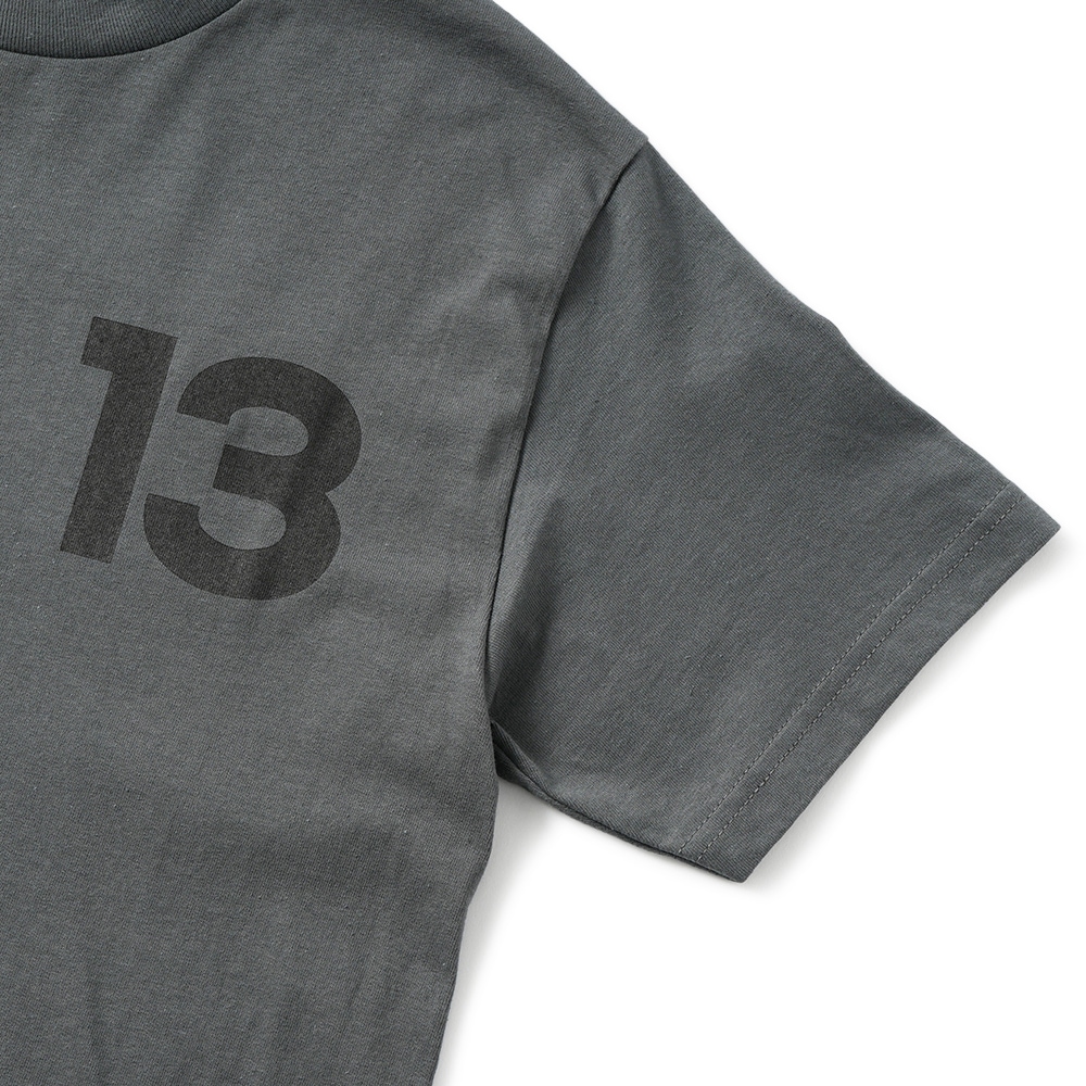 HIGH! STANDARD ハイ!スタンダード HIGH STANDARD 13 STANDARD STATION ショートスリーブ Tシャツ 1015259 CHARCOAL
