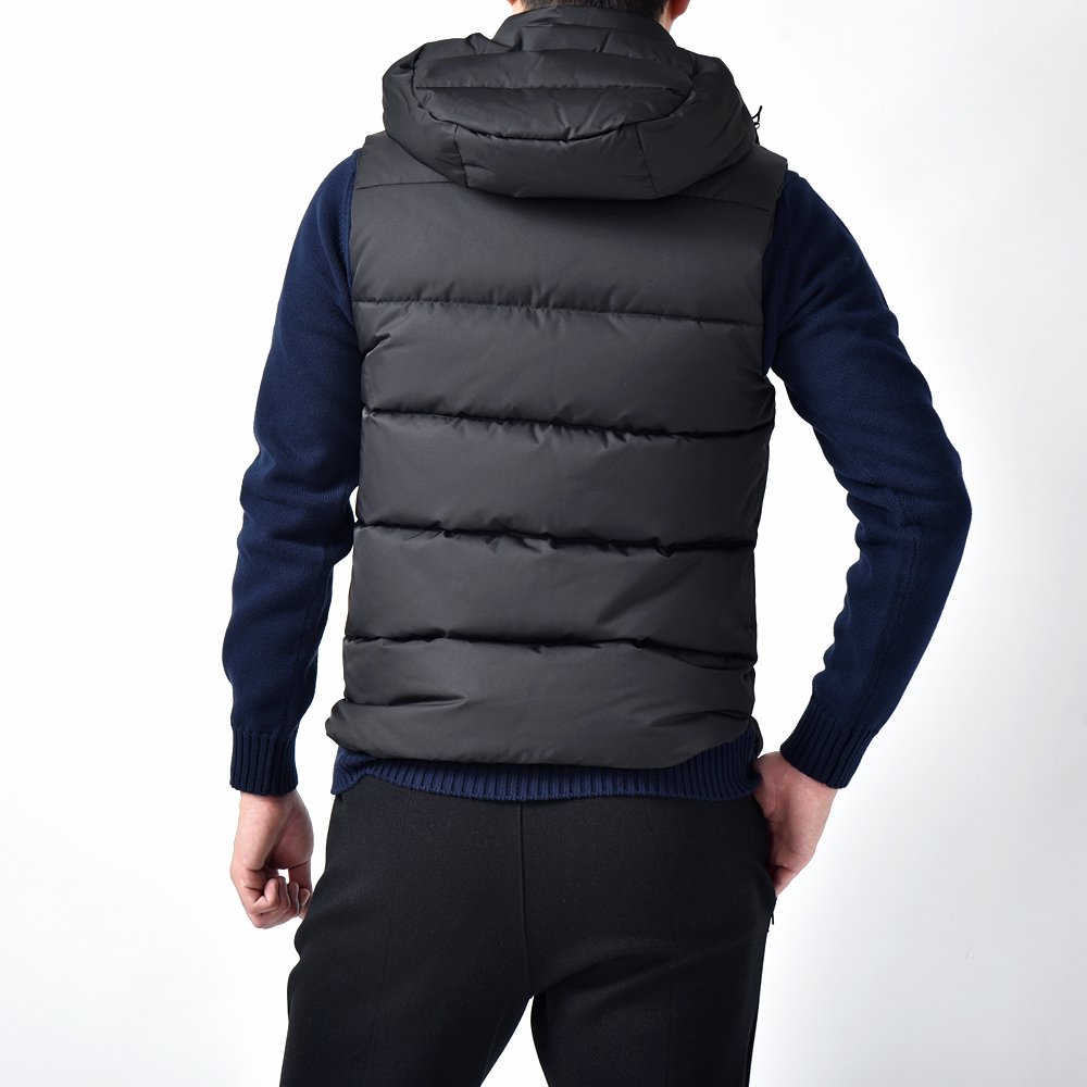 MOORER ムーレー FAYER-WK2 ポリエステル フーデッド ダウンベスト