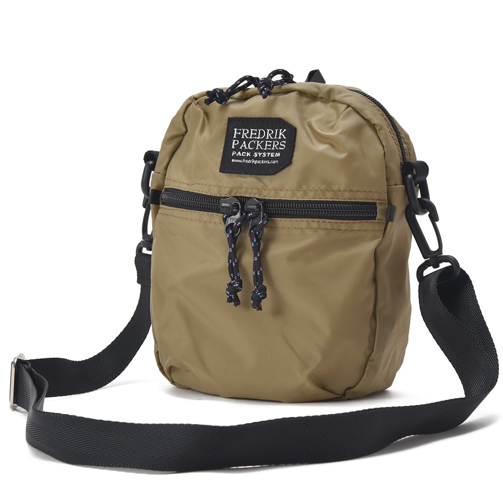 FREDRIK PACKERS フレドリックパッカーズ 210D ACTIVE SHOULDER M アクティブショルダーM KHAKI