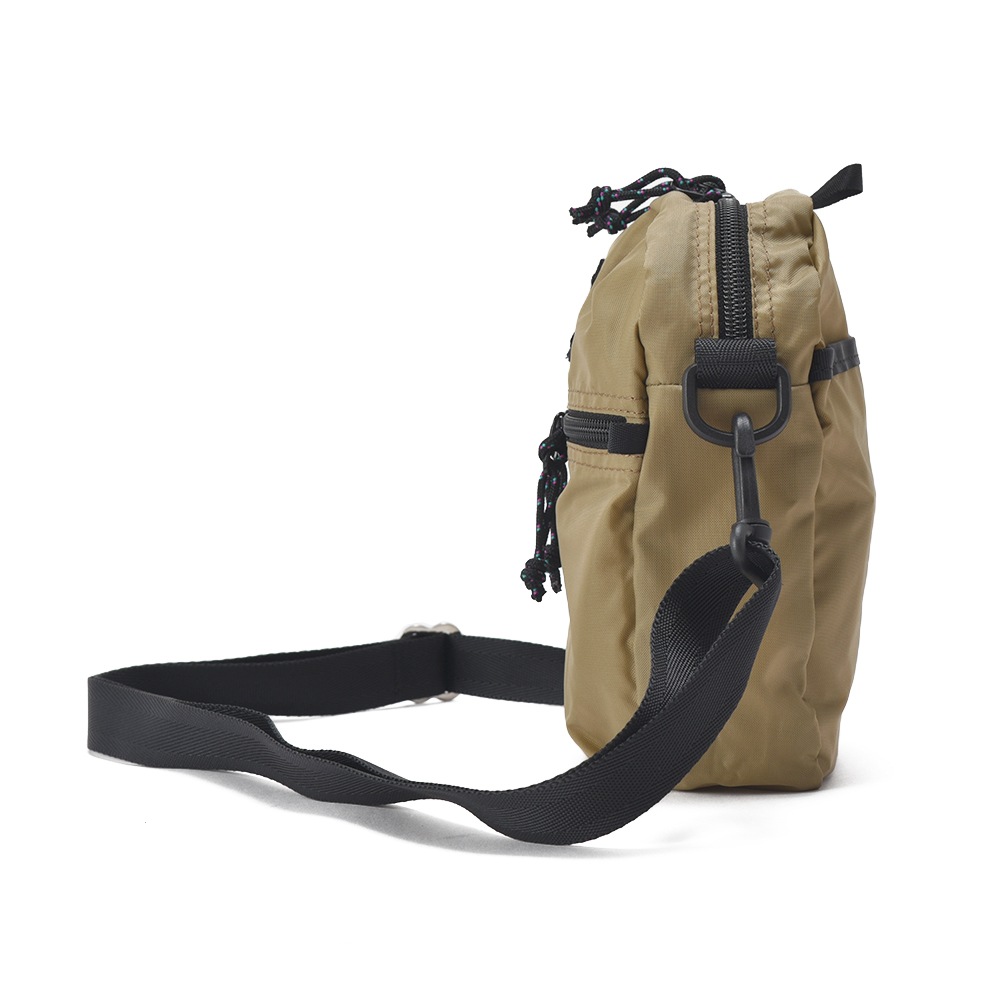 FREDRIK PACKERS フレドリックパッカーズ 210D ACTIVE SHOULDER M アクティブショルダーM KHAKI