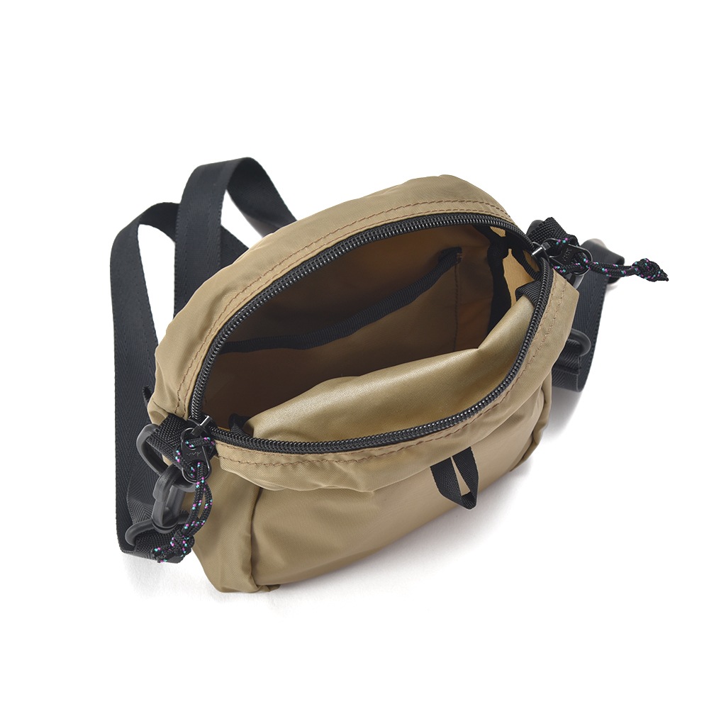 FREDRIK PACKERS フレドリックパッカーズ 210D ACTIVE SHOULDER M アクティブショルダーM KHAKI