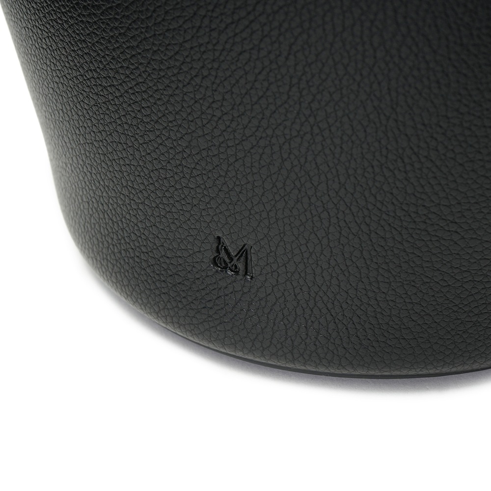 &MYUQ アンドミューク ERA MINI エラ ミニ ハンドバッグ MCB090 BLACK