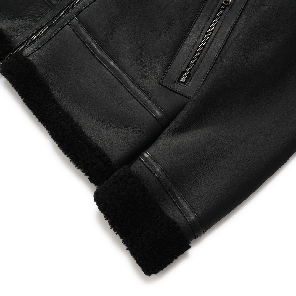 EMMETI ORWELL ムートンジャケット　ブラウン系 EMMETI ORWELL ムートンジャケット ブラウン系 - メルカリ