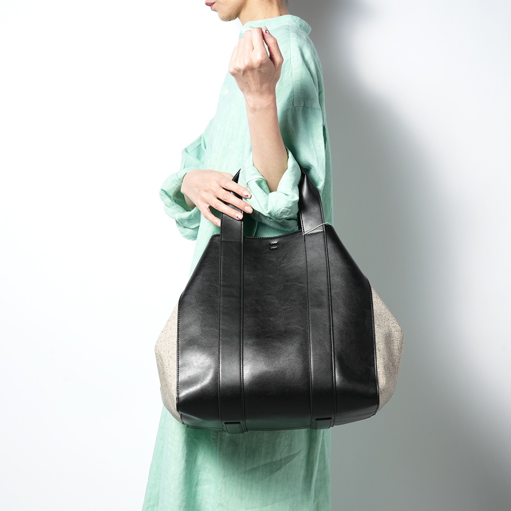 &MYUQ アンドミューク HOLLY ホリー ビッグ ハンドバッグ BLACK &MYUQ アンドミューク HOLLY ホリー ビッグ ハンドバッグ BLACK