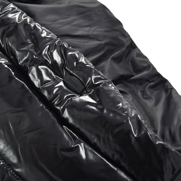 HERNO ヘルノ グロッシーコーティング フーデッドダウンベスト PI000860U/12220/TD BLACK