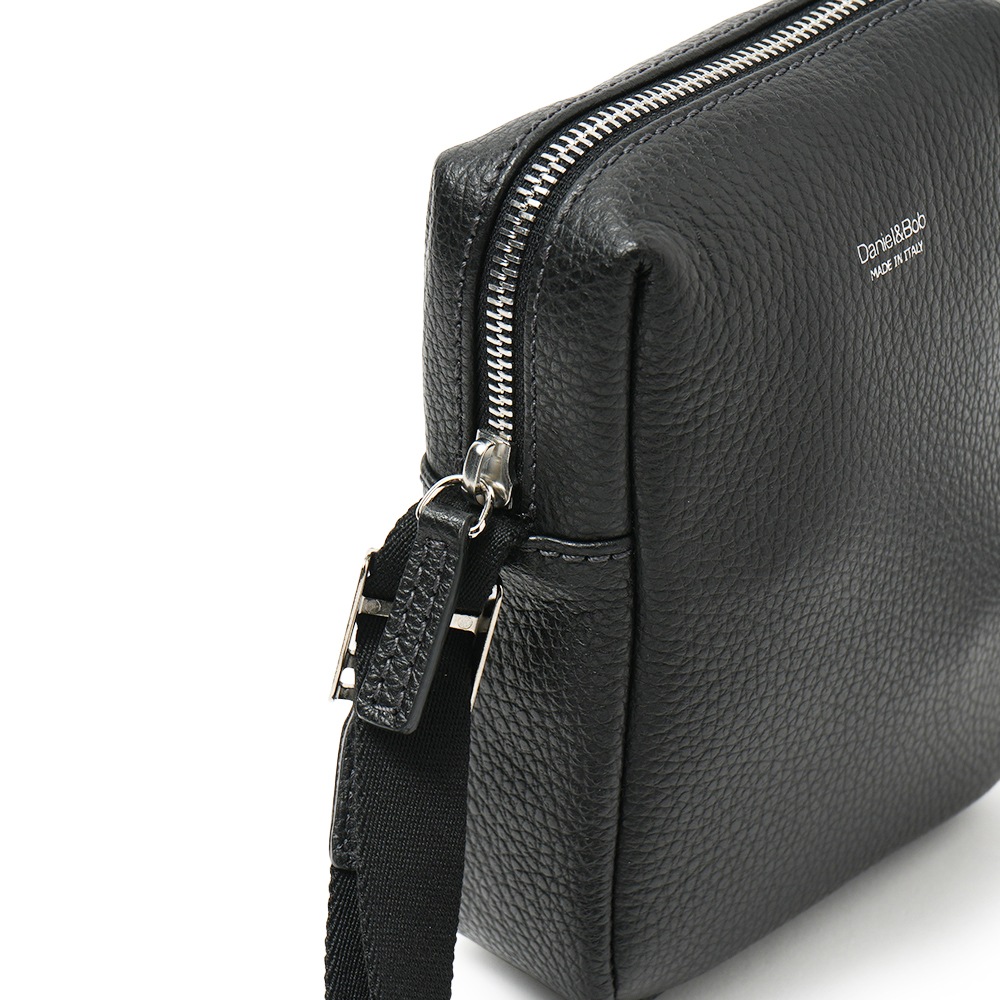 Daniel&Bob ダニエル&ボブ DADO-13 ALCE ダド アルチェ ミニショルダーバッグ BLACK