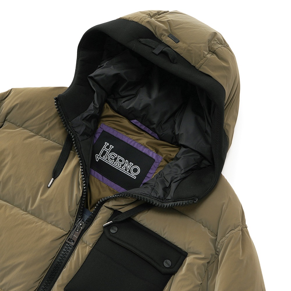 HERNO ヘルノ コーティング マットナイロン フーデッド ダウンジャケット PI001013U-12500＋39501/D KH.GREEN