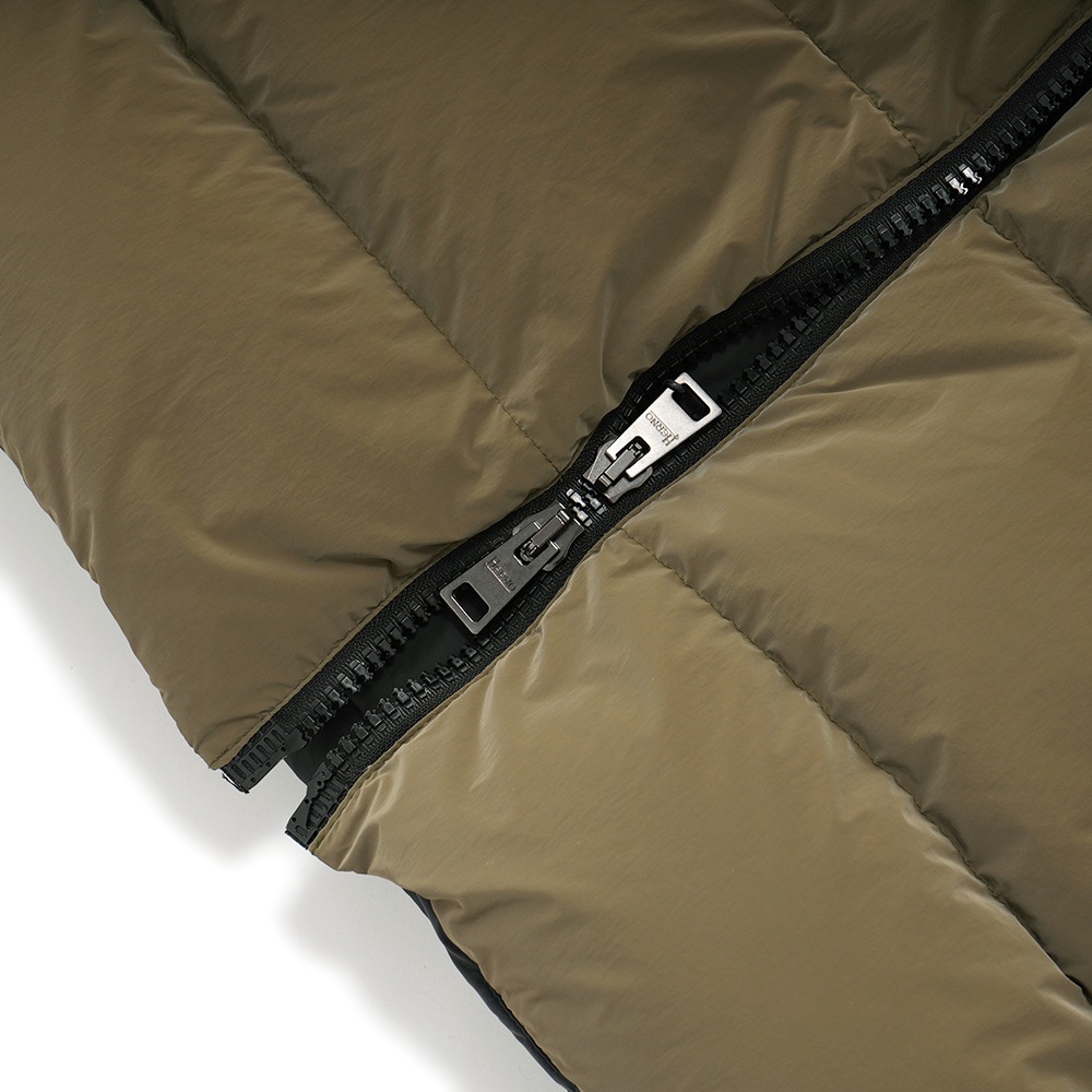 HERNO ヘルノ コーティング マットナイロン フーデッド ダウンジャケット PI001013U-12500＋39501/D KH.GREEN