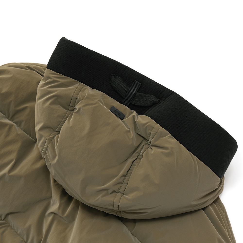 HERNO ヘルノ コーティング マットナイロン フーデッド ダウンジャケット PI001013U-12500＋39501/D KH.GREEN