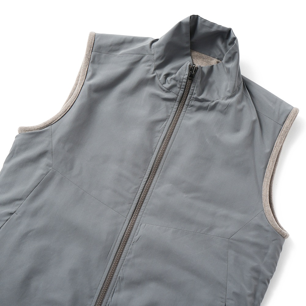 SEASE シーズ PADDED EXPLORER VEST OV034/TJ109 中綿 エクスプローラー ベスト N41 OYSTER