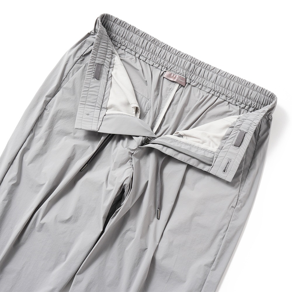 HERNO ヘルノ リゾート ライトストレッチナイロン シャーリングパンツ PT00002UR-12431SZ GREY
