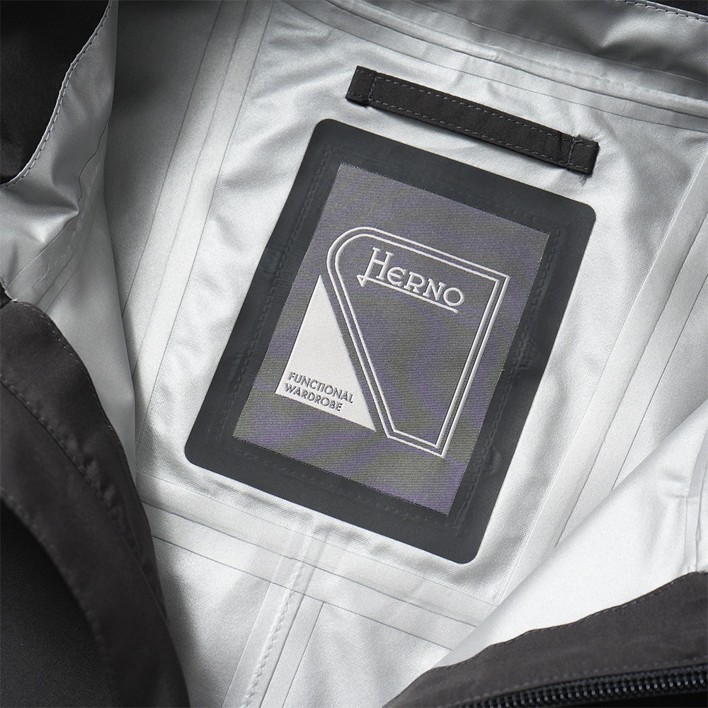 HERNO ヘルノ FUNCTIONAL WARDROBE GORE-TEX 2レイヤー デタッチャブルフード ブルゾン GI000458U-11124 BROWN