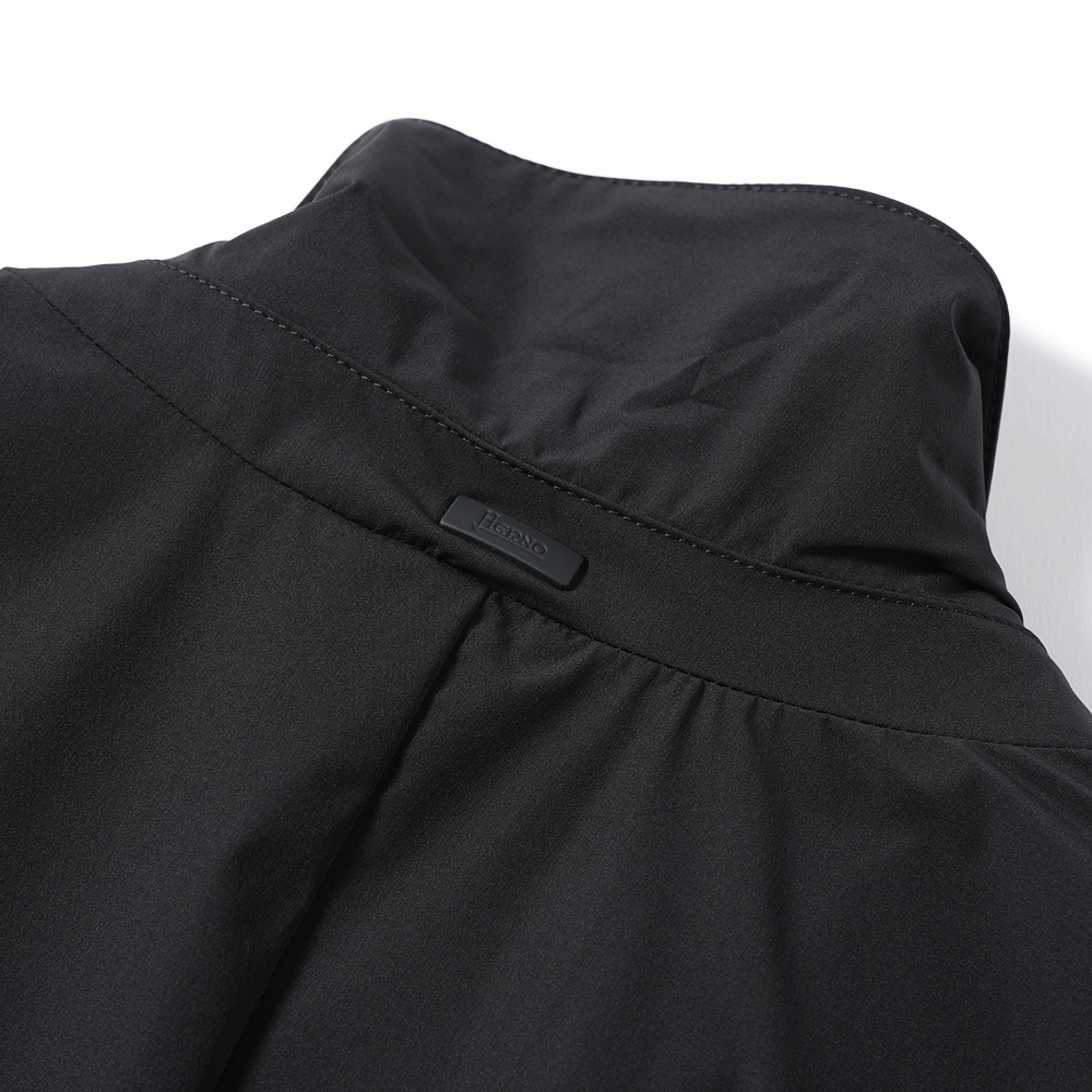 HERNO Laminar ヘルノ ラミナー ストレッチナイロン 2B ジャケット GA00021UL/12803 BLACK