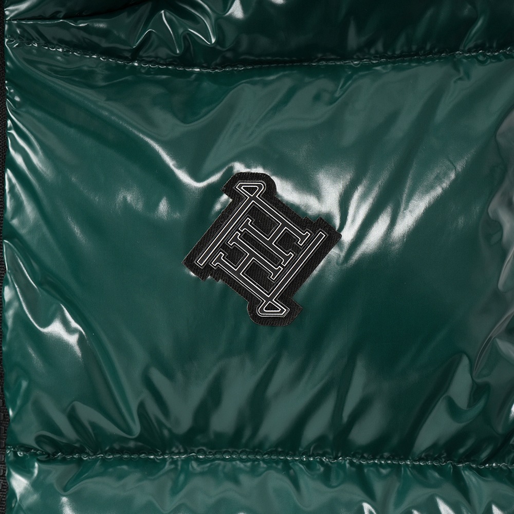 HERNO ヘルノ グロッシーコーティング フーデッドダウンベスト PI001081U-12220/D GREEN
