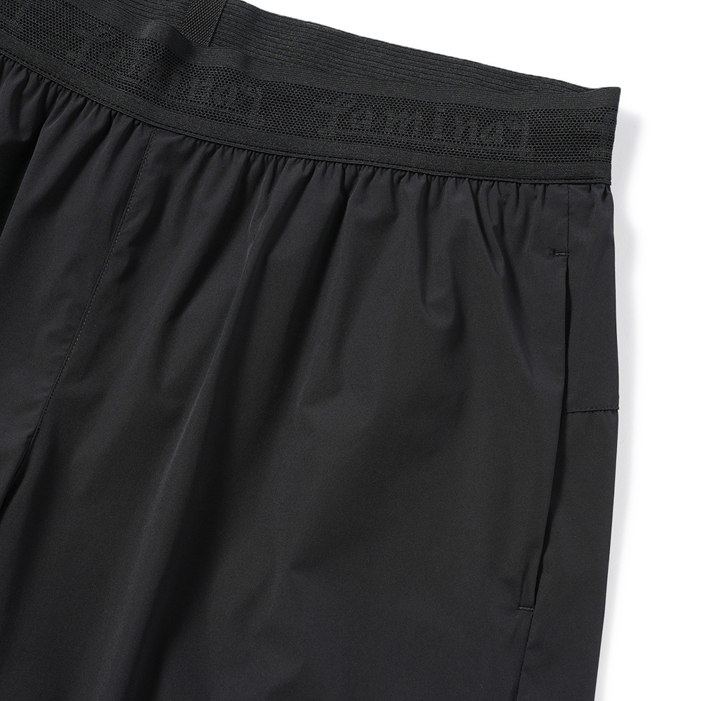 HERNO Laminor ヘルノ ラミナー ストレッチパンツ 黒 S HERNO ヘルノ パンツ メンズ ラミナー ストレッチ 撥水ナイロン