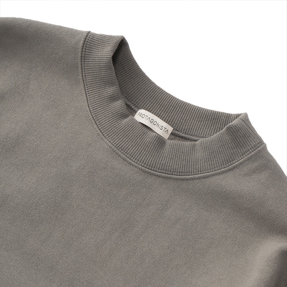 PROTAGONISTA プロタゴニスタ ロゴ スウェットプルオーバー PNT-CS-35 DARK GREY