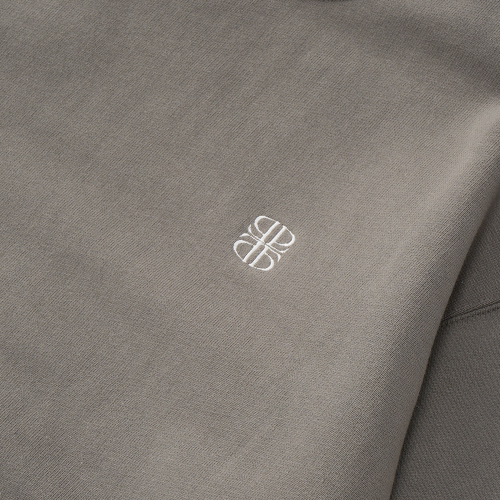 PROTAGONISTA プロタゴニスタ ロゴ スウェットプルオーバー PNT-CS-35 DARK GREY