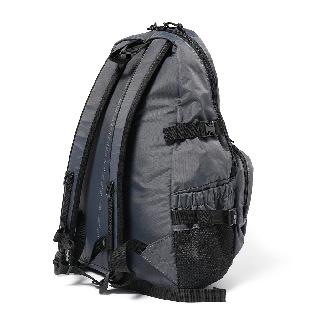 FREDRIK PACKERS フレドリックパッカーズ 210D DAY PACK TIPI デイパック CHARCOAL