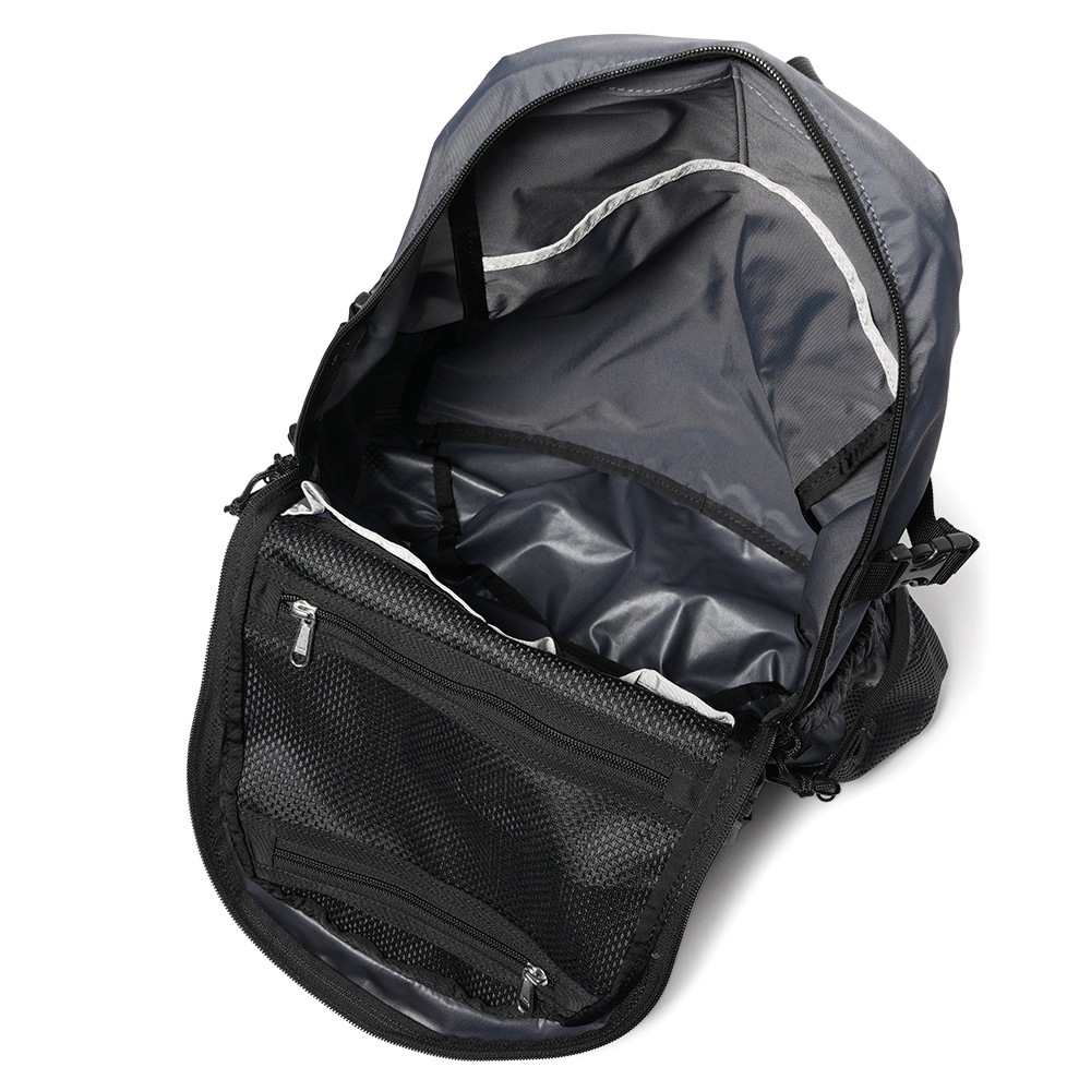 FREDRIK PACKERS フレドリックパッカーズ 210D DAY PACK TIPI デイパック CHARCOAL