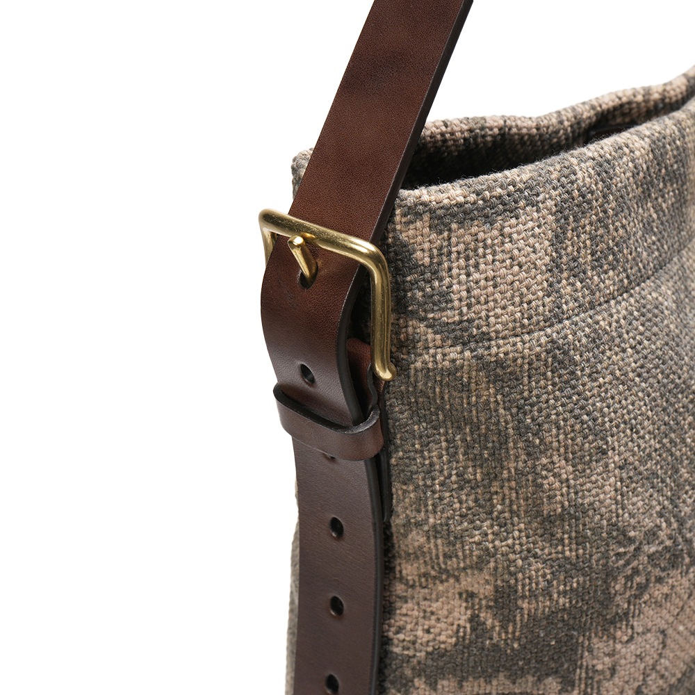Daniel&Bob ダニエル&ボブ CORIUM TOTE STAMP コリウム トート スタンプ BEIGE×GRAY