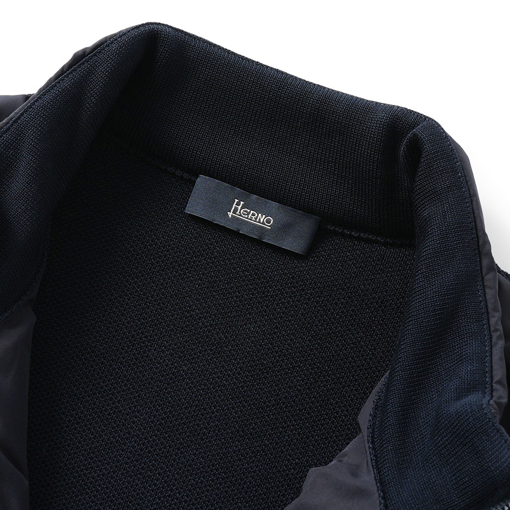 HERNO ヘルノ ポリエステル・コットンピケニット 中綿 ジップアップベスト MC000165U-72056 NAVY