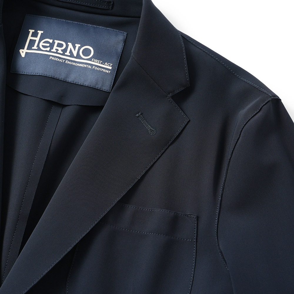 HERNO ヘルノ SCUBA LEGGERO NON LAVATO ストレッチナイロン 2B ジャケット GA000157U-12359S NAVY