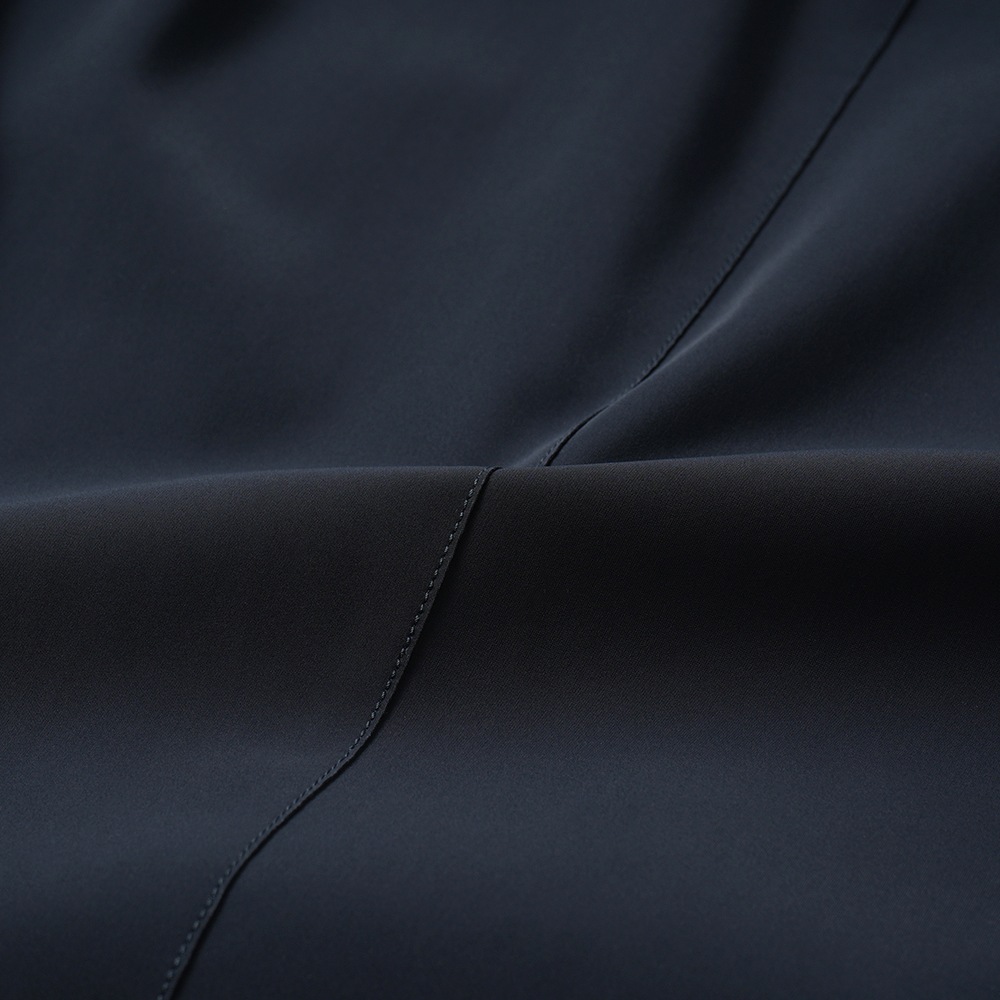 HERNO ヘルノ SCUBA LEGGERO NON LAVATO ストレッチナイロン 2B ジャケット GA000157U-12359S NAVY