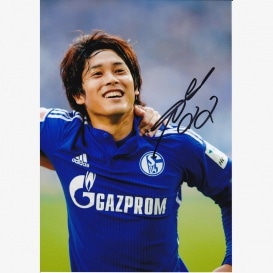 ブンデスリーガのサッカー直筆サイン入りフォトを販売 - THE DUGOUT