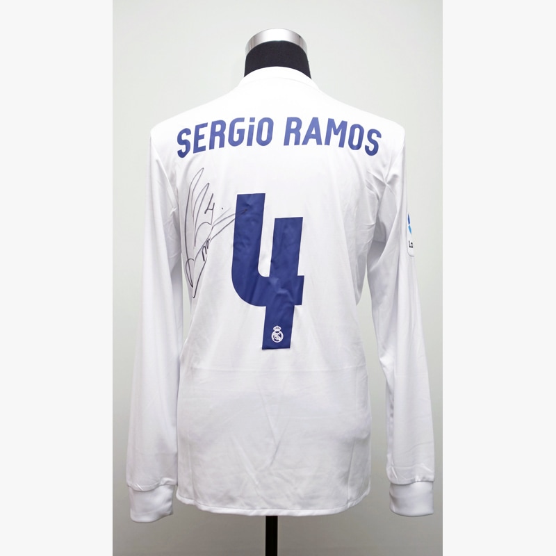 【最終値下】レアル・マドリー4選手直筆サイン入りユニフォーム Amazon.co.jp: ハメスロドリゲス レアルマドリード 直筆サイン