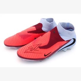 サッカー直筆サイン入りスパイクを販売 - THE DUGOUT