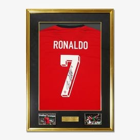 クリスティアーノ・ロナウド直筆サイン入りメモラビリアを販売 - THE