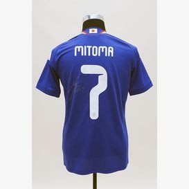 サッカー直筆サイン入りユニフォーム(代表チーム)を販売 - THE DUGOUT