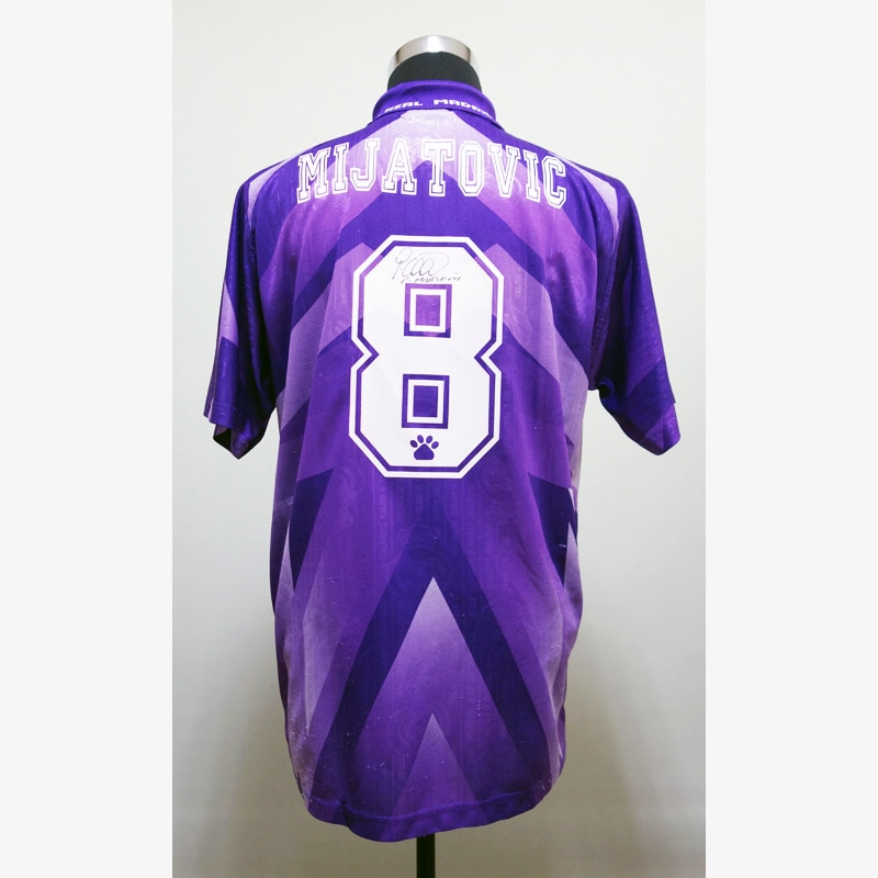 チュアメニ 直筆サイン入りユニフォーム ASモナコ M レアル・マドリード チュアメニ 直筆サイン入りユニフォーム ASモナコ M レアル