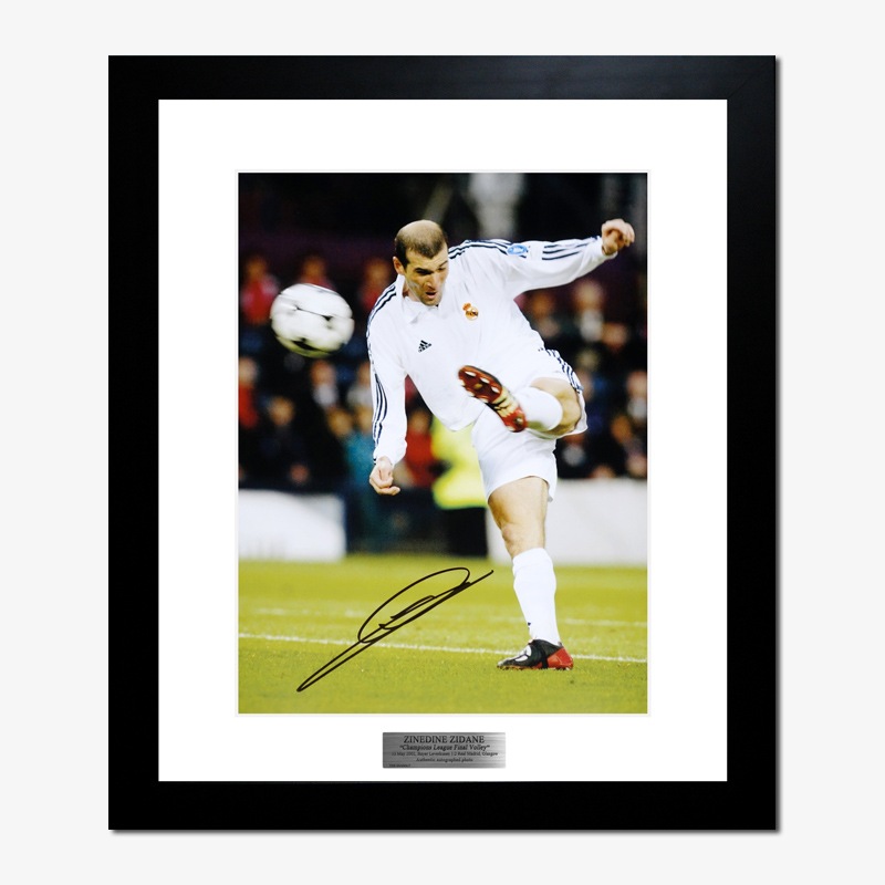 ジダン 直筆サインフォト レアルマドリード ザダグアウト 証明書・証明