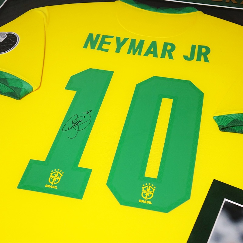 �ͥ��ޡ���ľɮ����������֥饸����ɽ2020�ۡ����˥ե����������ե졼��