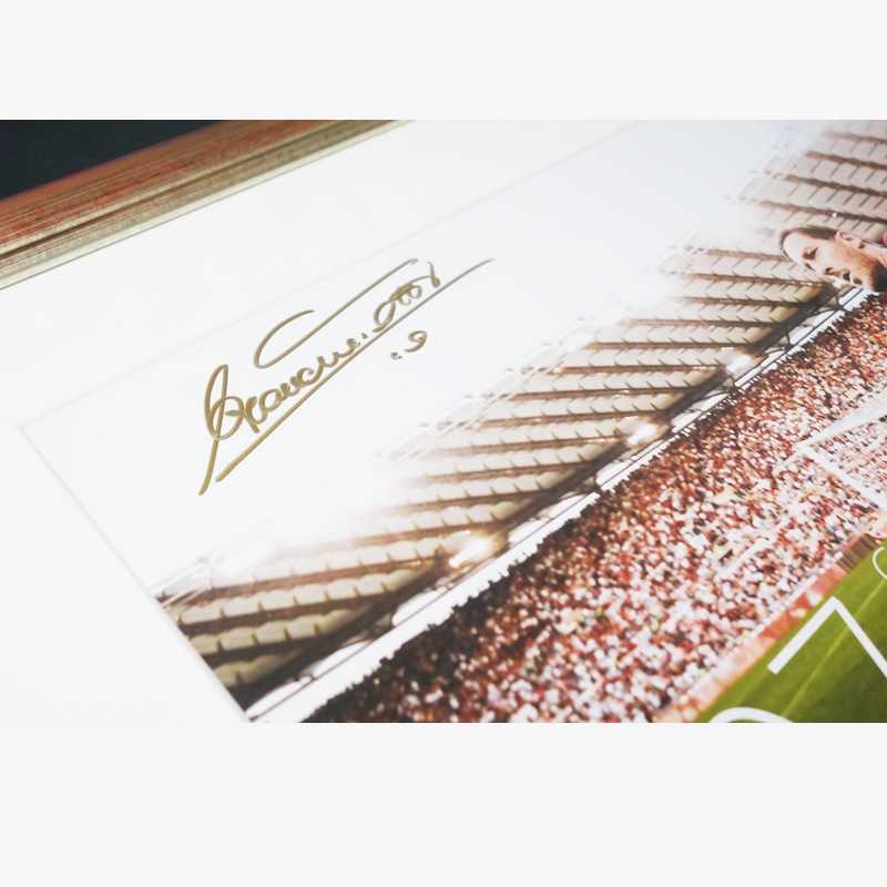 [��������30��] �ȥåƥ�ľɮ���������ꥰ��ե��å������� "Una squadra per la vita"