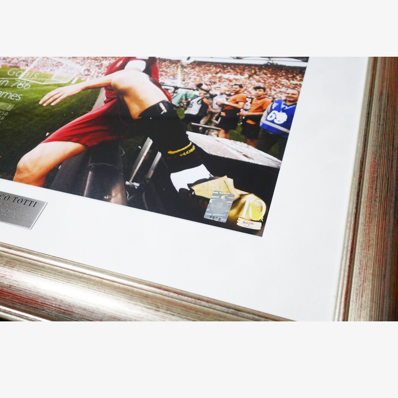 [��������30��] �ȥåƥ�ľɮ���������ꥰ��ե��å������� "Una squadra per la vita"