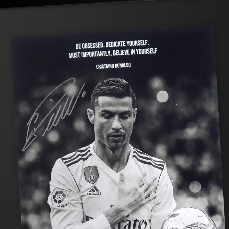 クリスティアーノ・ロナウド 直筆サイン　ダグアウト ロナウド ファン アート】Amazon | THE DUGOUT(ザ·ダグアウト