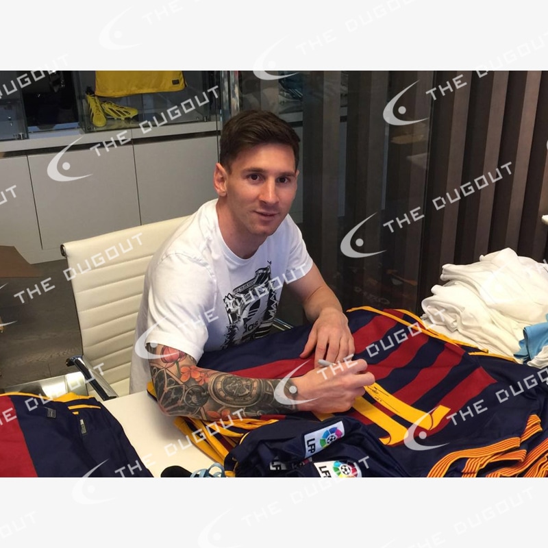 メッシ Nikeサイン入り】バルセロナ リオネル·メッシ 直筆サイン入り選